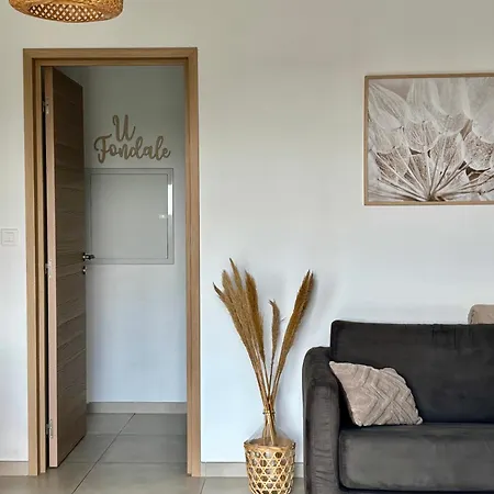 Casa Fondale Apartment *
